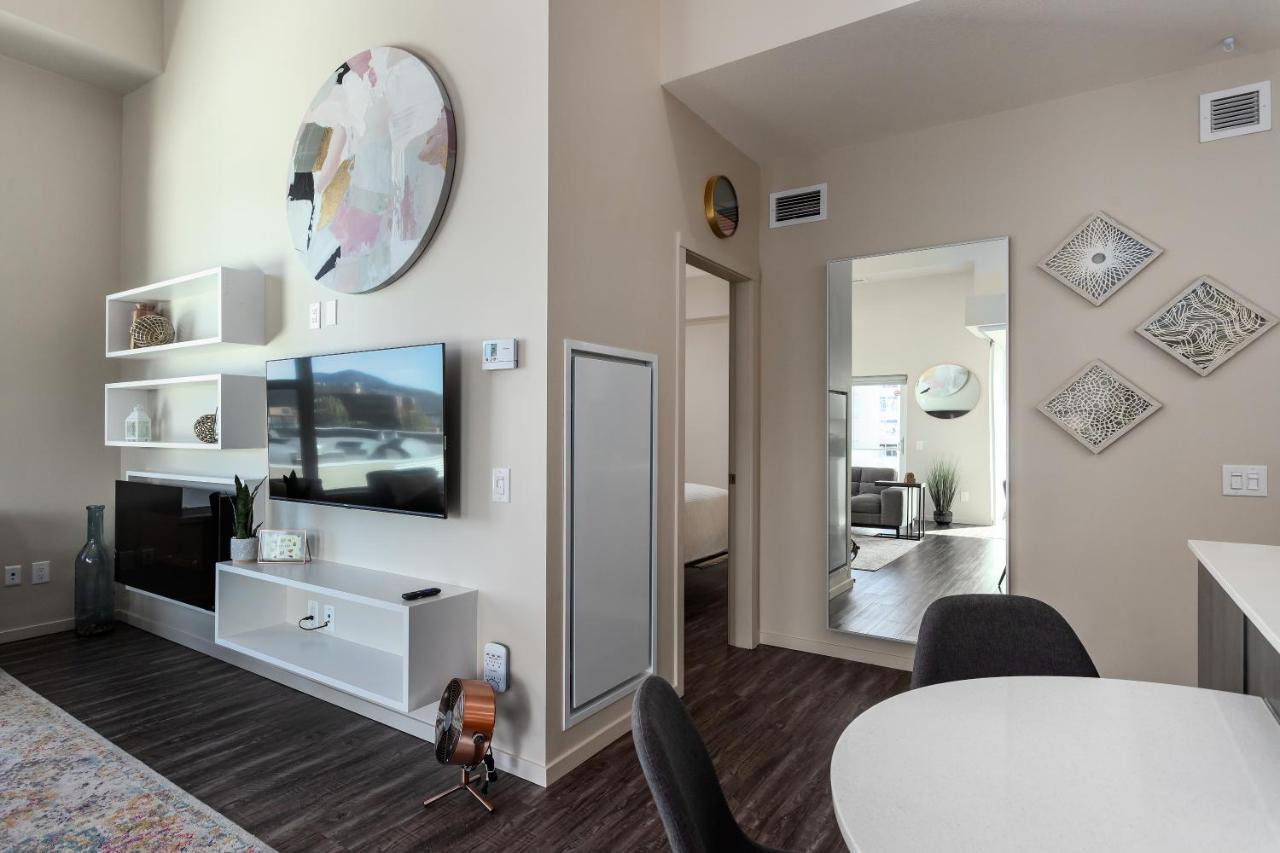 Corner Nest - Luxury Brand New Top Floor 2Bedroom Condo Kelowna Eksteriør billede