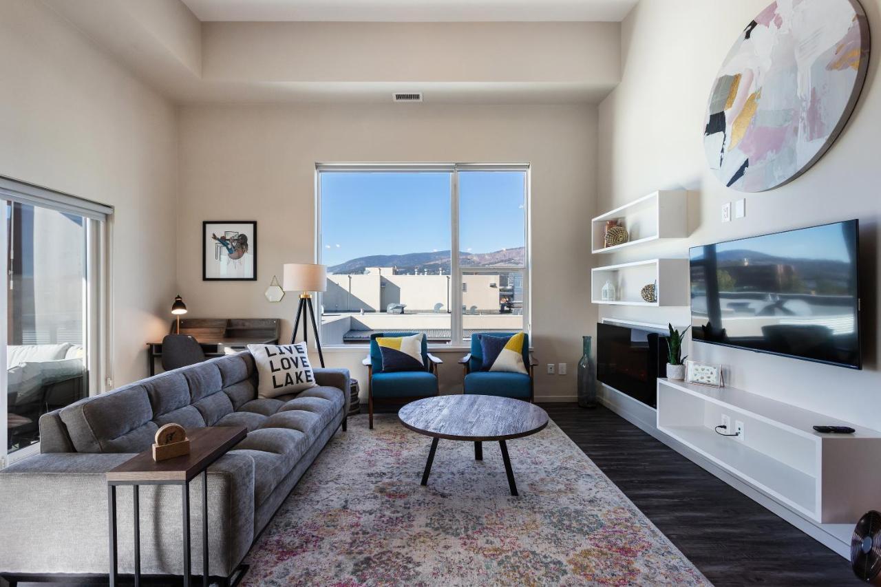 Corner Nest - Luxury Brand New Top Floor 2Bedroom Condo Kelowna Eksteriør billede